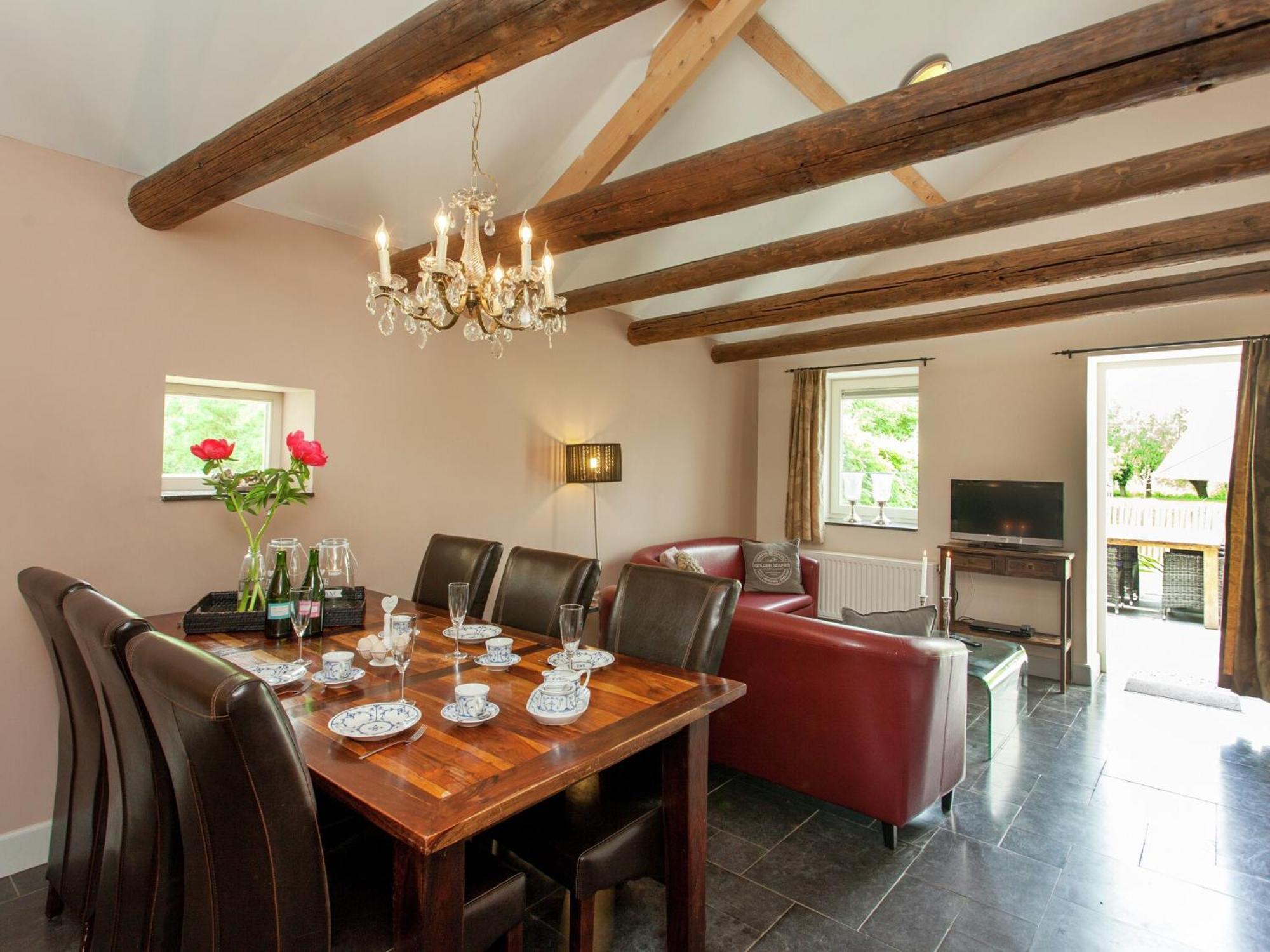 Stunning Holiday Home Near Forest In Slenaken Bagian luar foto